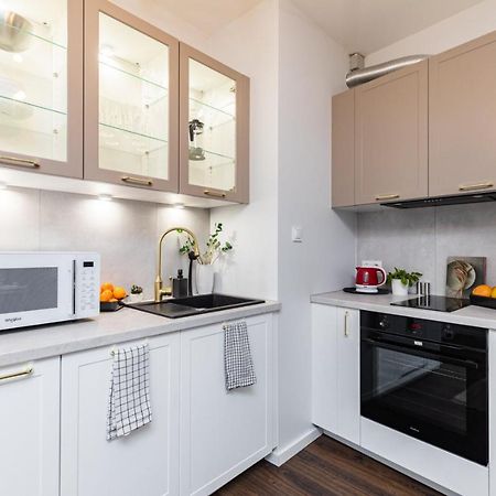Апартаменти Project Comfort Apartament Stalowa 27/12 Warszawa Екстер'єр фото